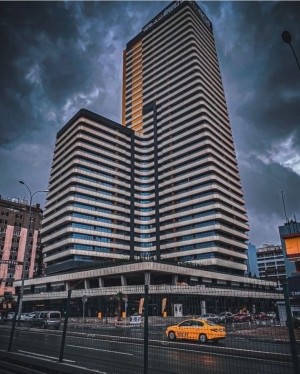 ХОРОШИЙ ВАРИАНТ ДЛЯ ЖИЗНИ В ЭСЕНЮРТ