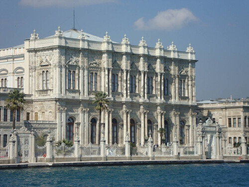 DOLMABAHCE PALACE