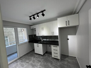 1+1 КВАРТИРА В РАЙОНЕ ЯКУПЛУ/БЕЙЛИКДЮЗЮ