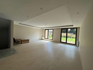 New brand new villa with shared pool within the site, close to the Marmara Sea